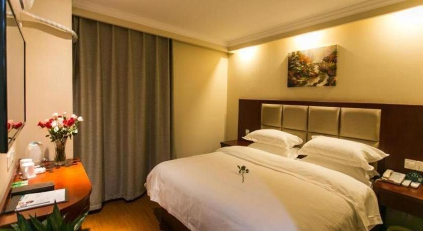 Greentree Inn Suzhou Guanqian Street Leqiao Metro Station Exterior photo