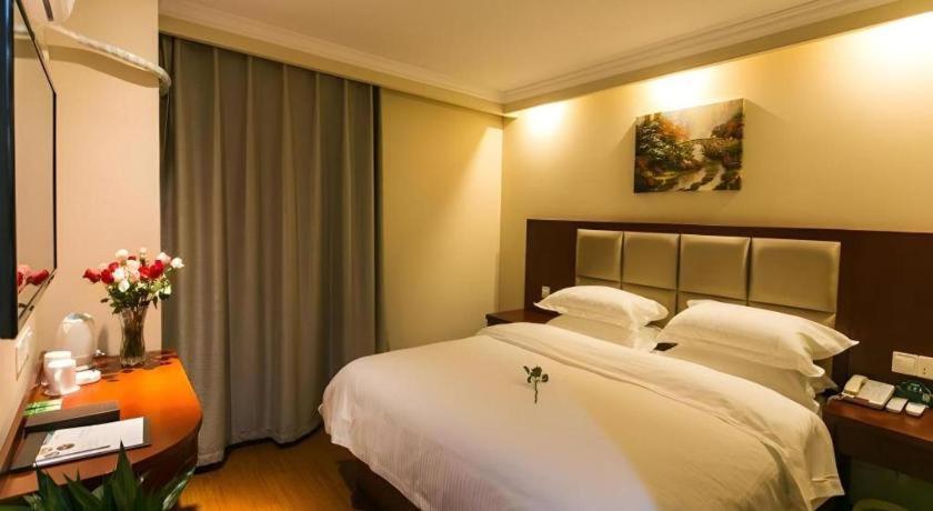 Greentree Inn Suzhou Guanqian Street Leqiao Metro Station Exterior photo